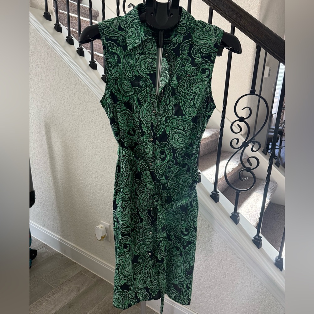 NWOT - Never worn Tommy Hilfiger dark navy blue and Green Paisley dress.